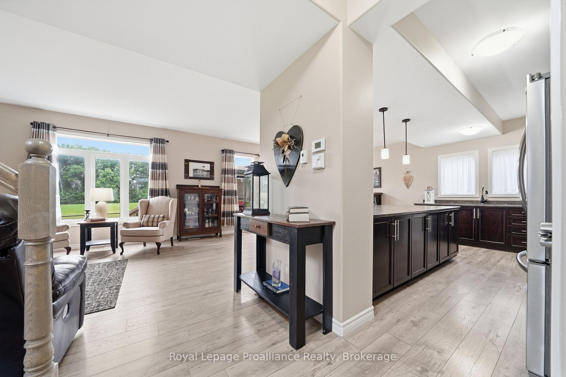 38 Redwood Drive photo 18