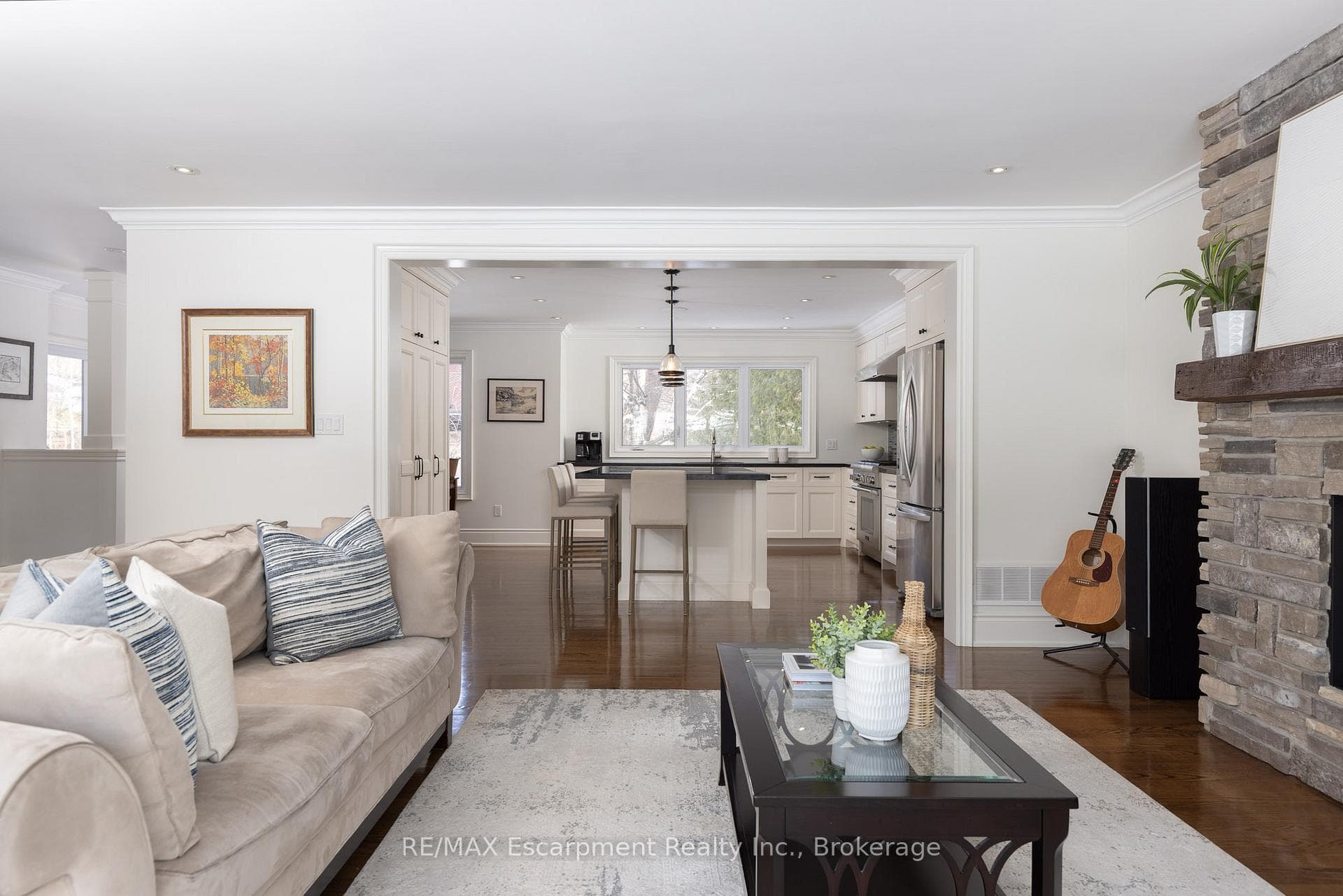 165 Walby Drive photo 9