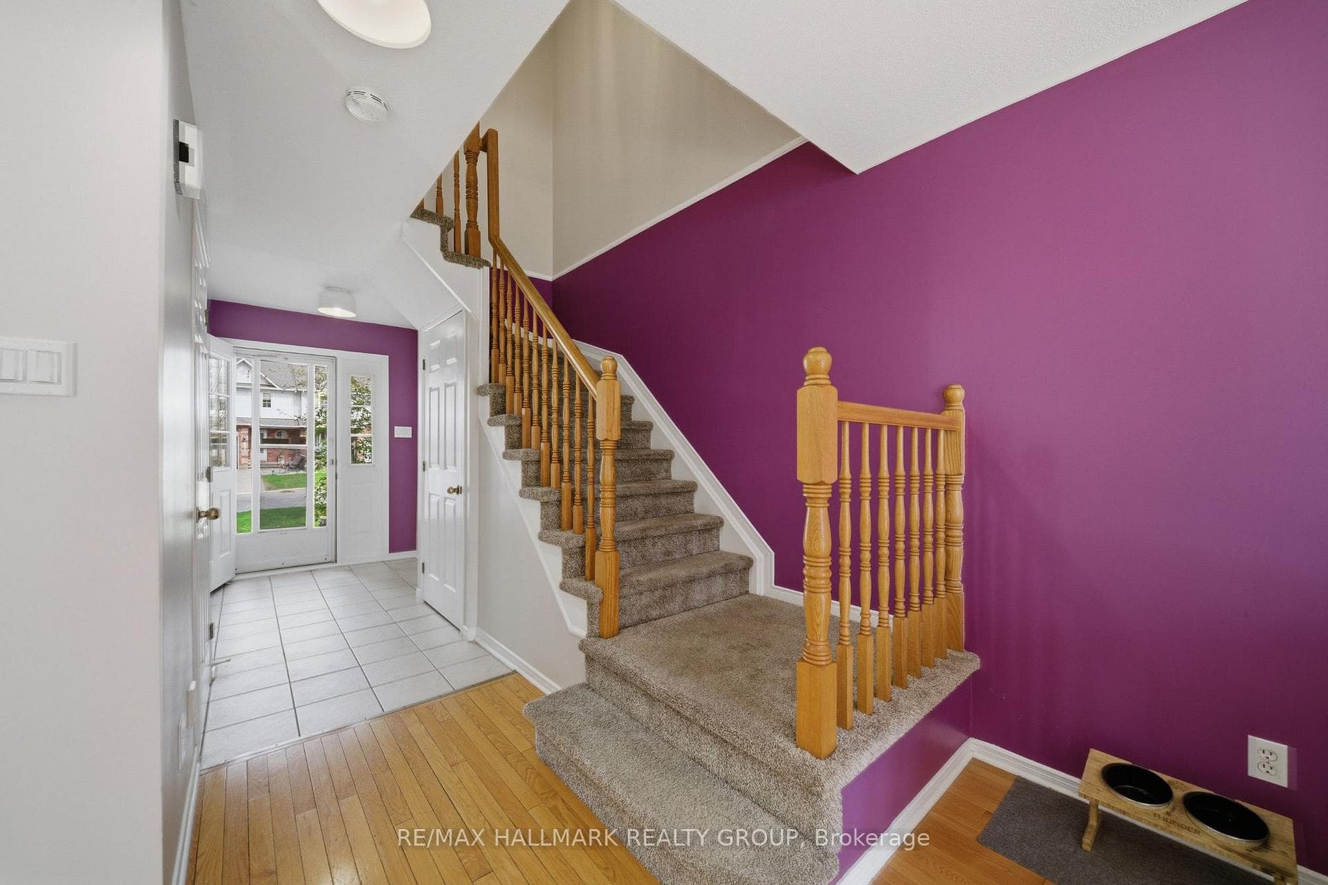 902 Paradise Crescent photo 13