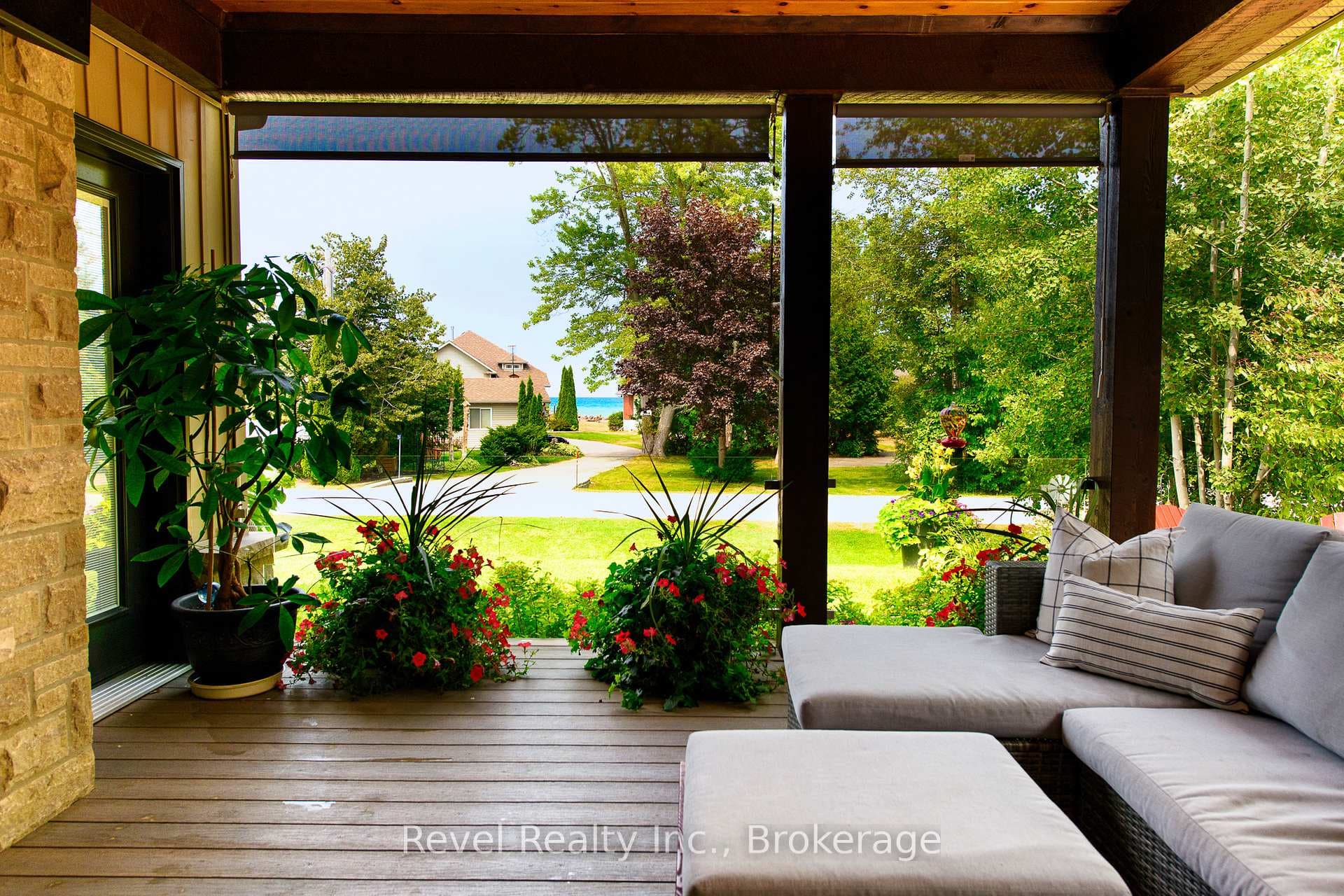 2165 Shore Lane photo 3