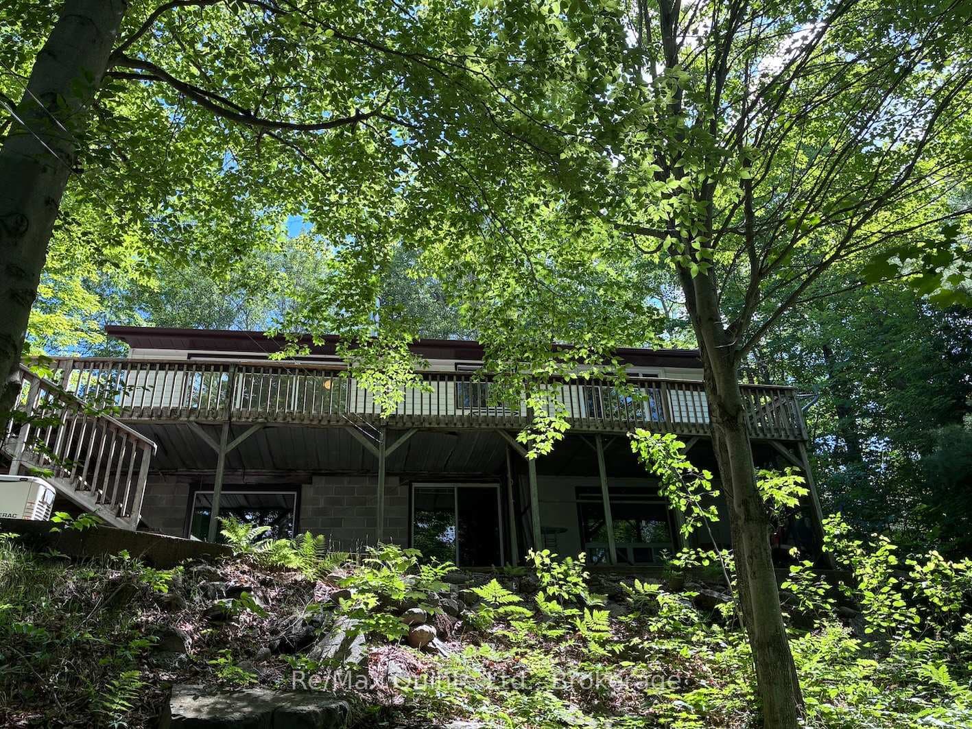 538 Skene Road photo 4
