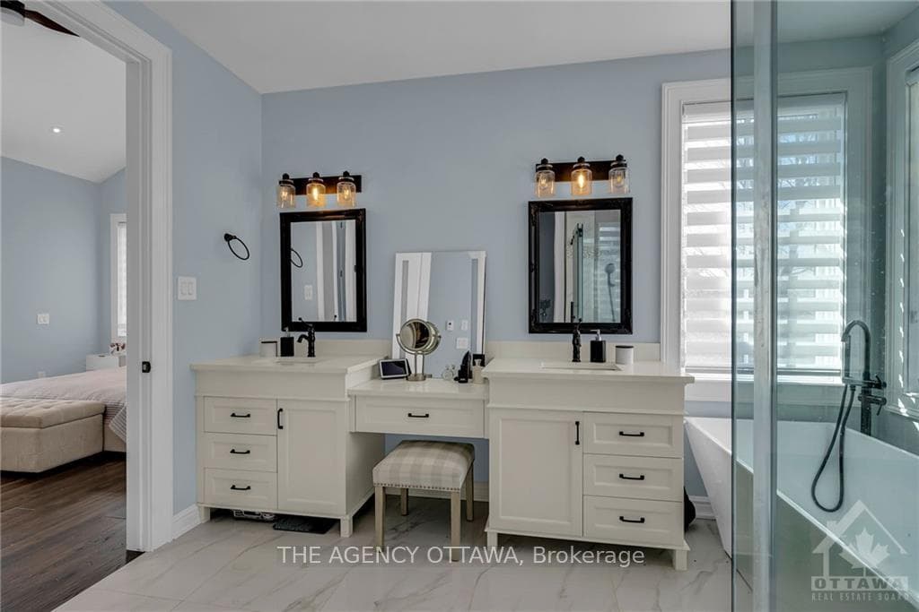 153 BARRDON Road photo 12