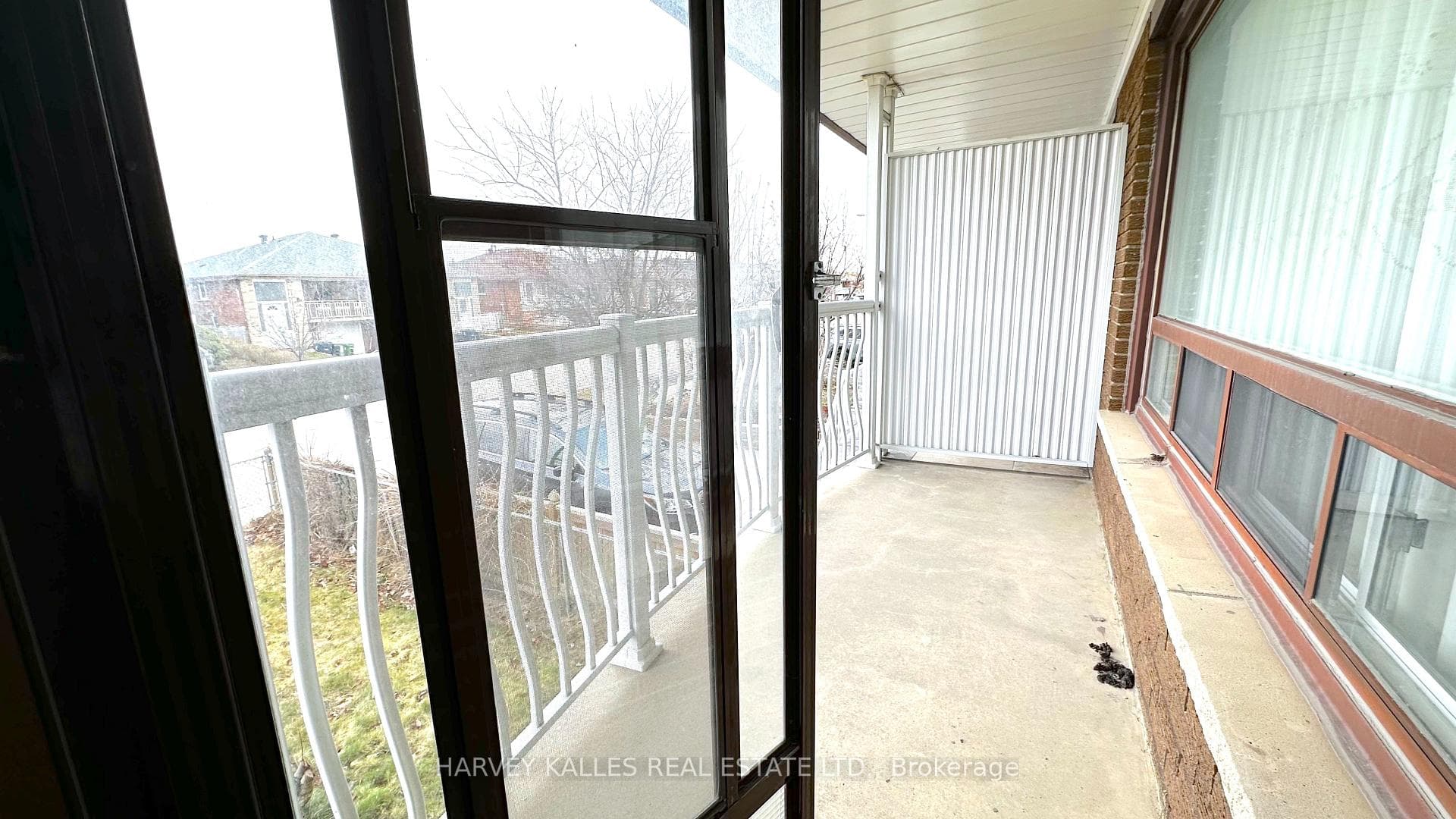 155 Plunkett Road photo 4