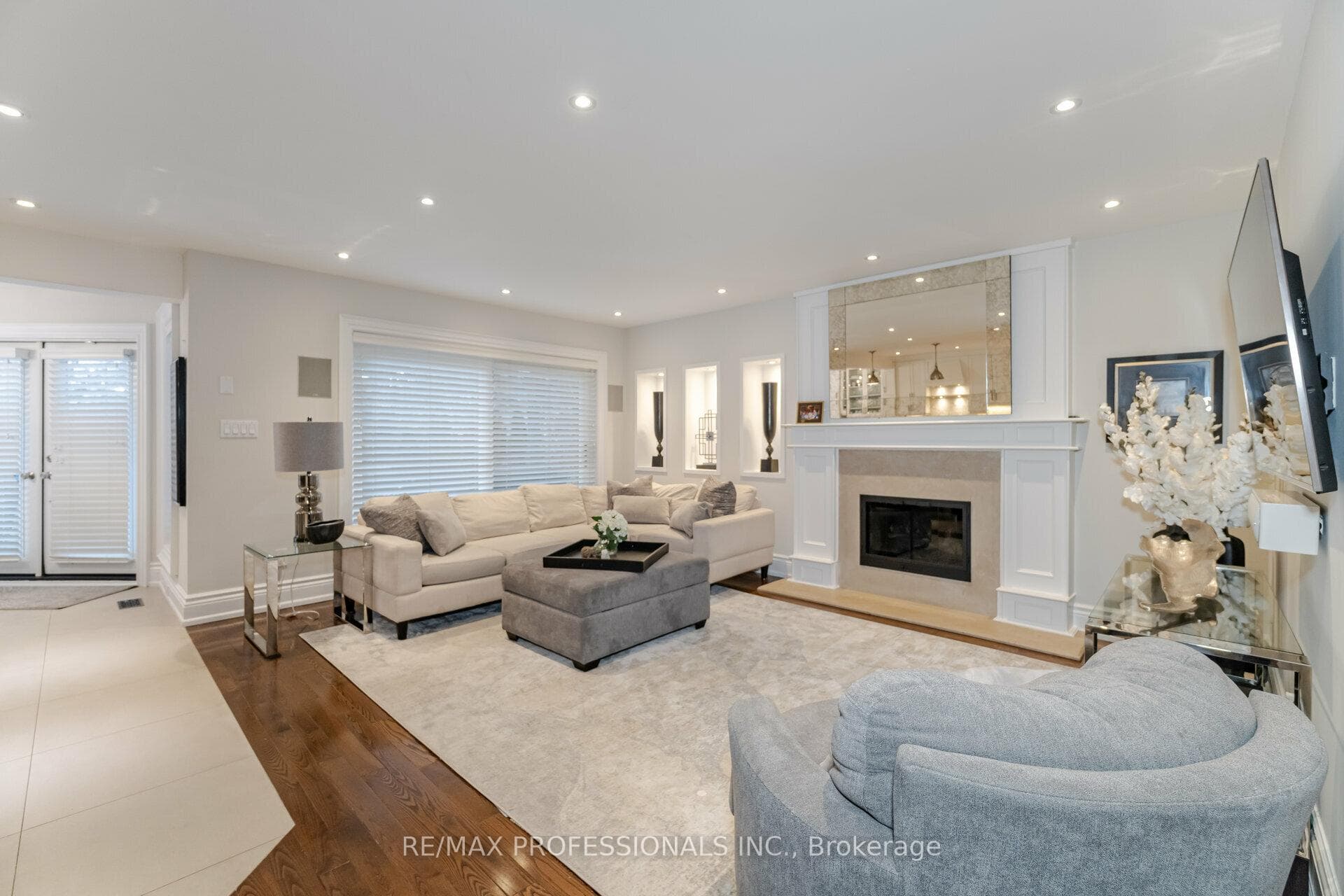 44 Montressor Drive photo 13