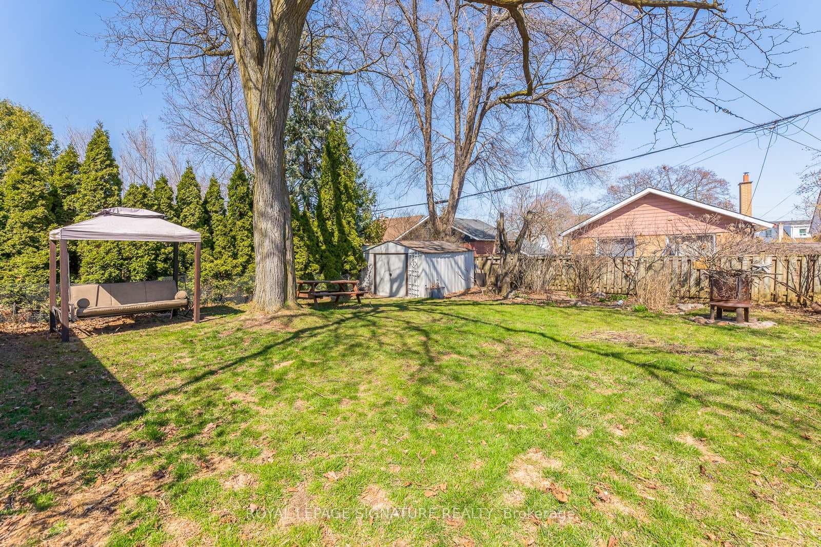 11 Coppermill Drive photo 7