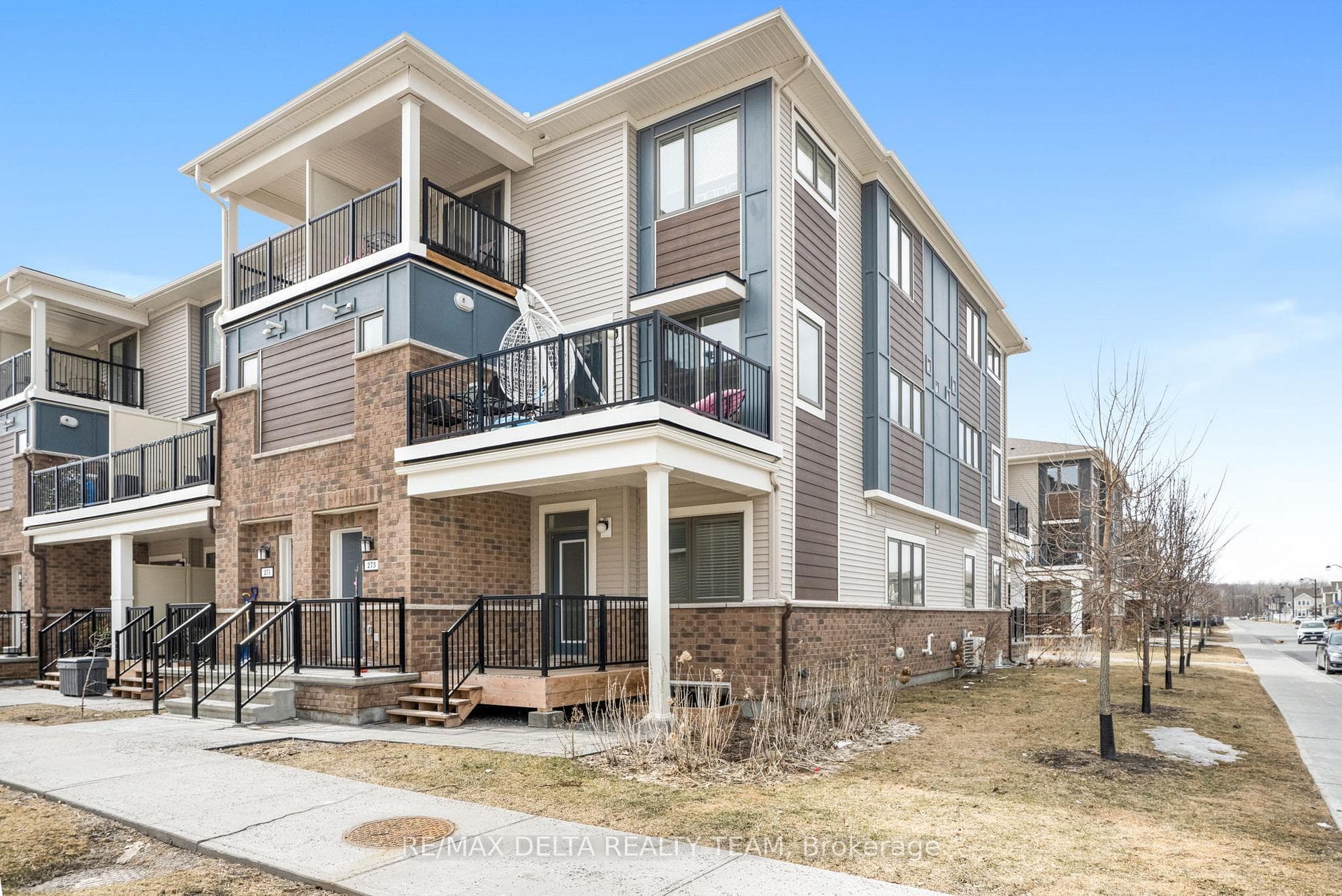 251 Zenith Private N/A Unit 1 photo 26