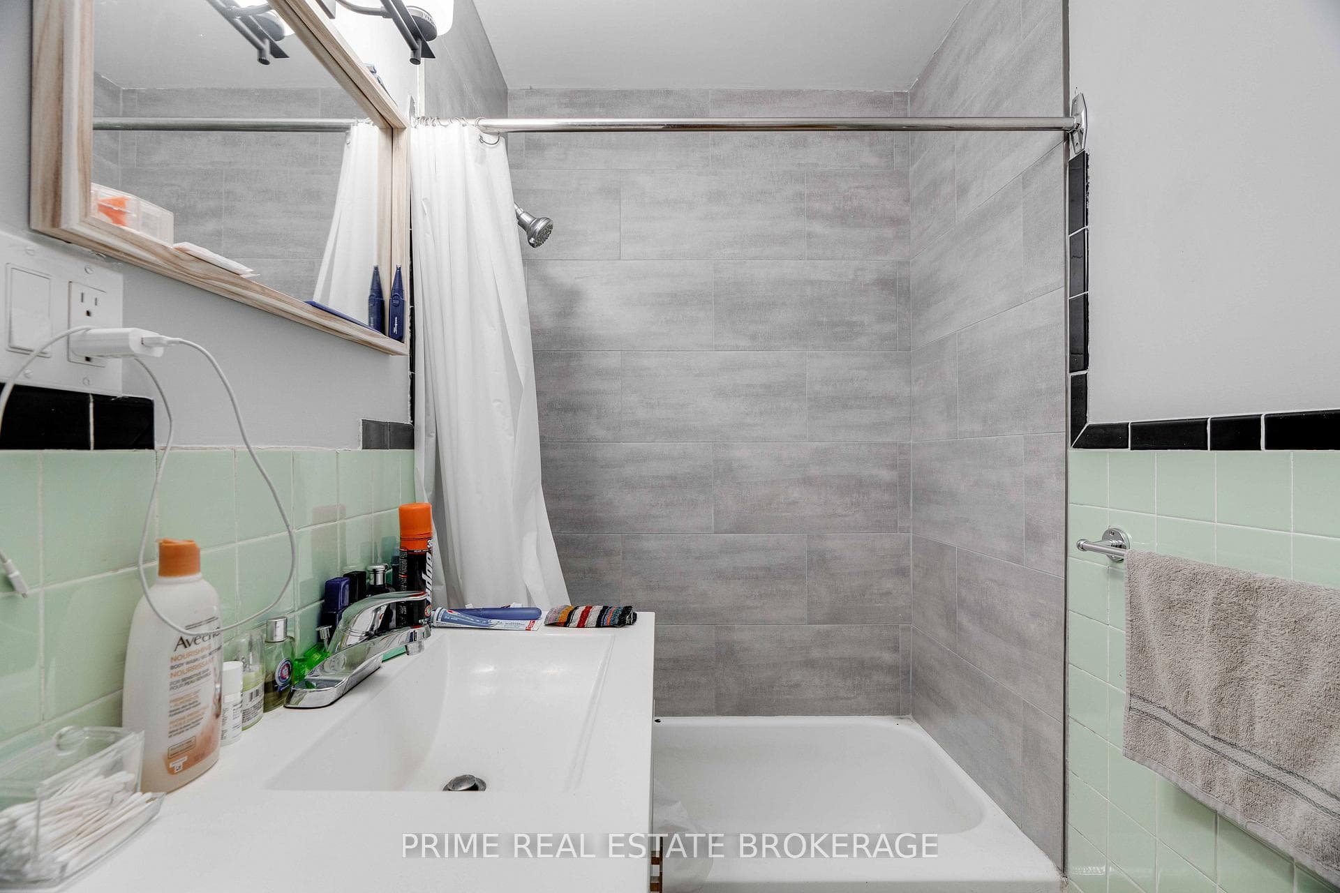 7 Marmora Street photo 25