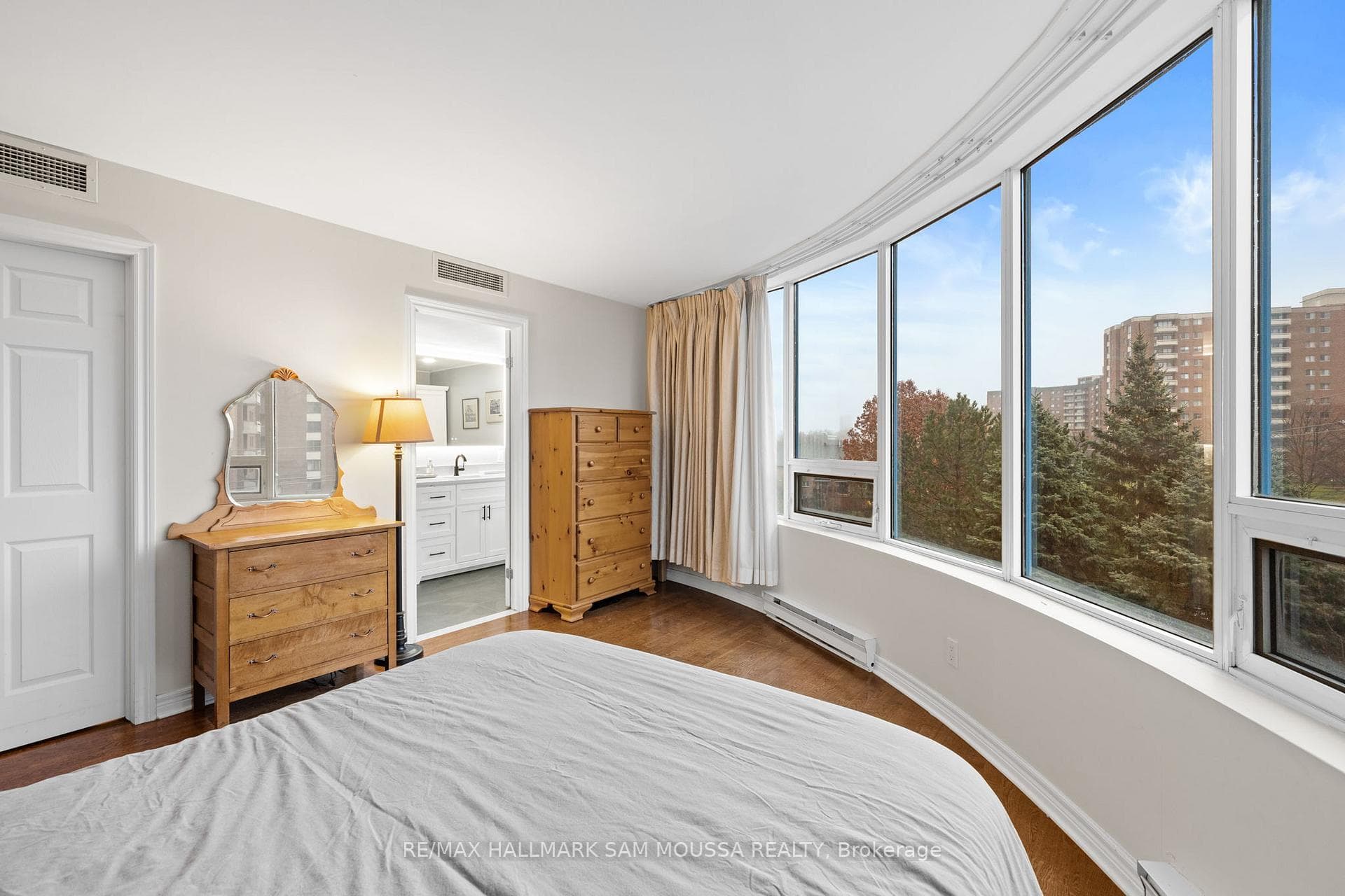 3105 Carling Avenue Unit 504 photo 28