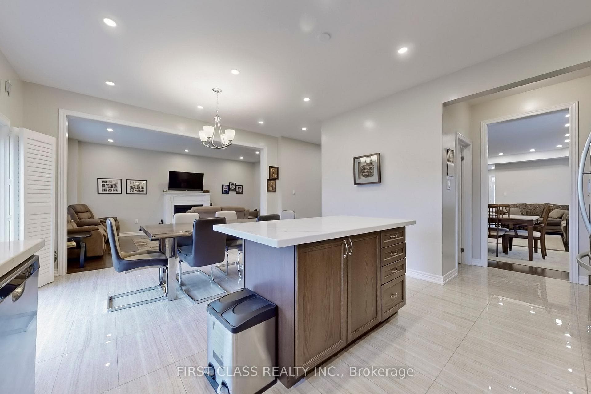 1705 Frederick Mason Drive photo 17