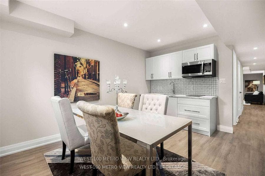 161 Boultbee Avenue photo 10