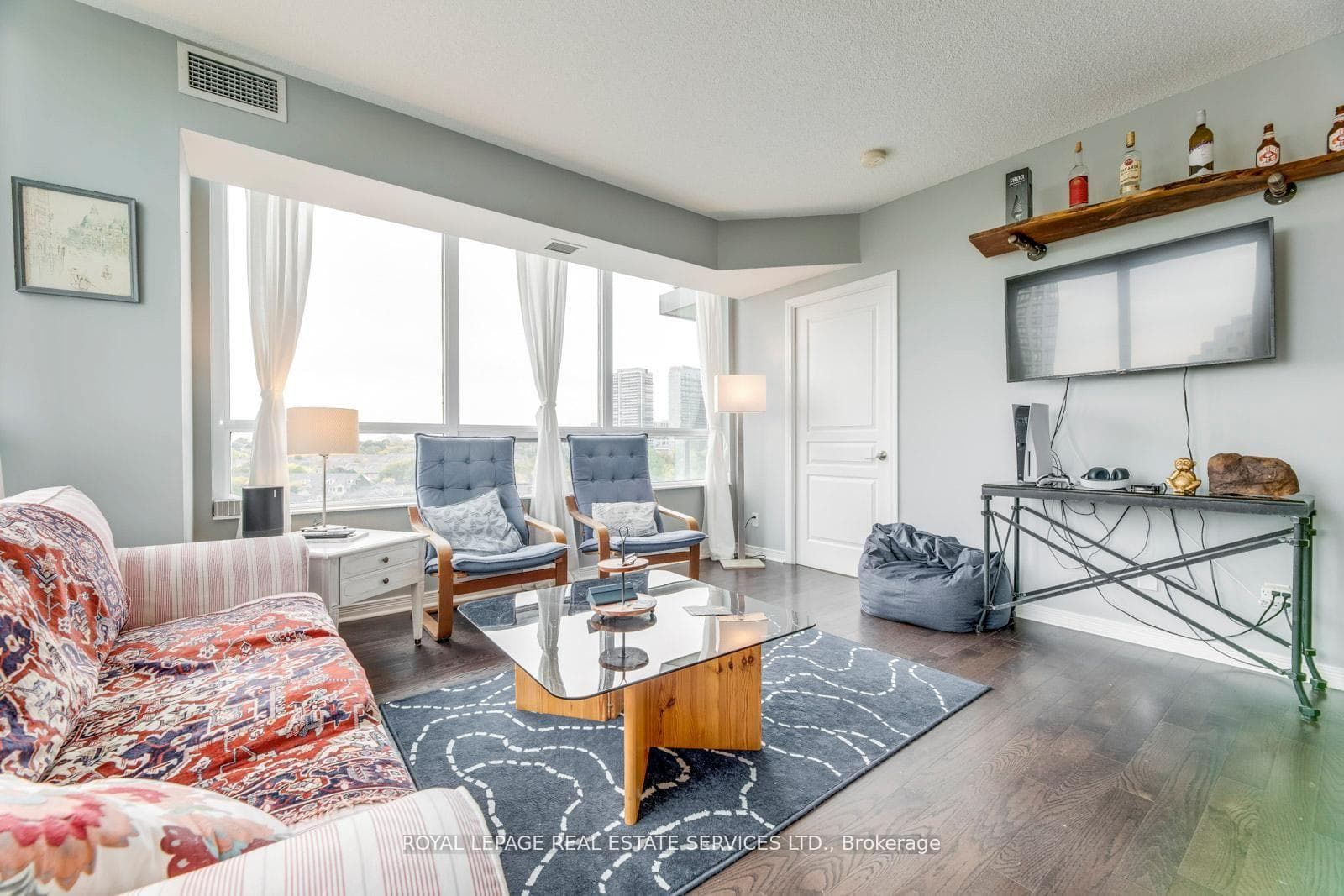 2240 Lake Shore Boulevard Unit 802 photo 7