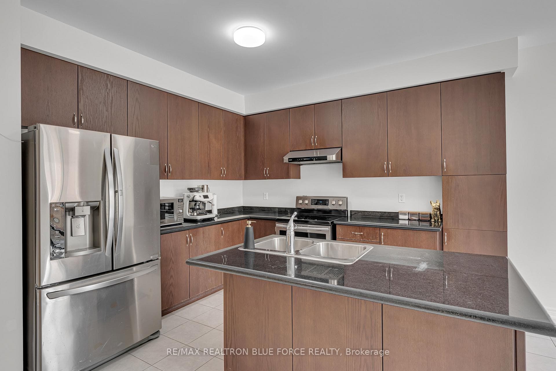 38 Pinedale Avenue photo 10