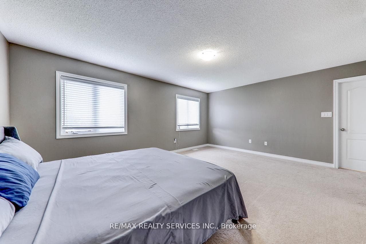 2179 Dawson Crescent photo 20