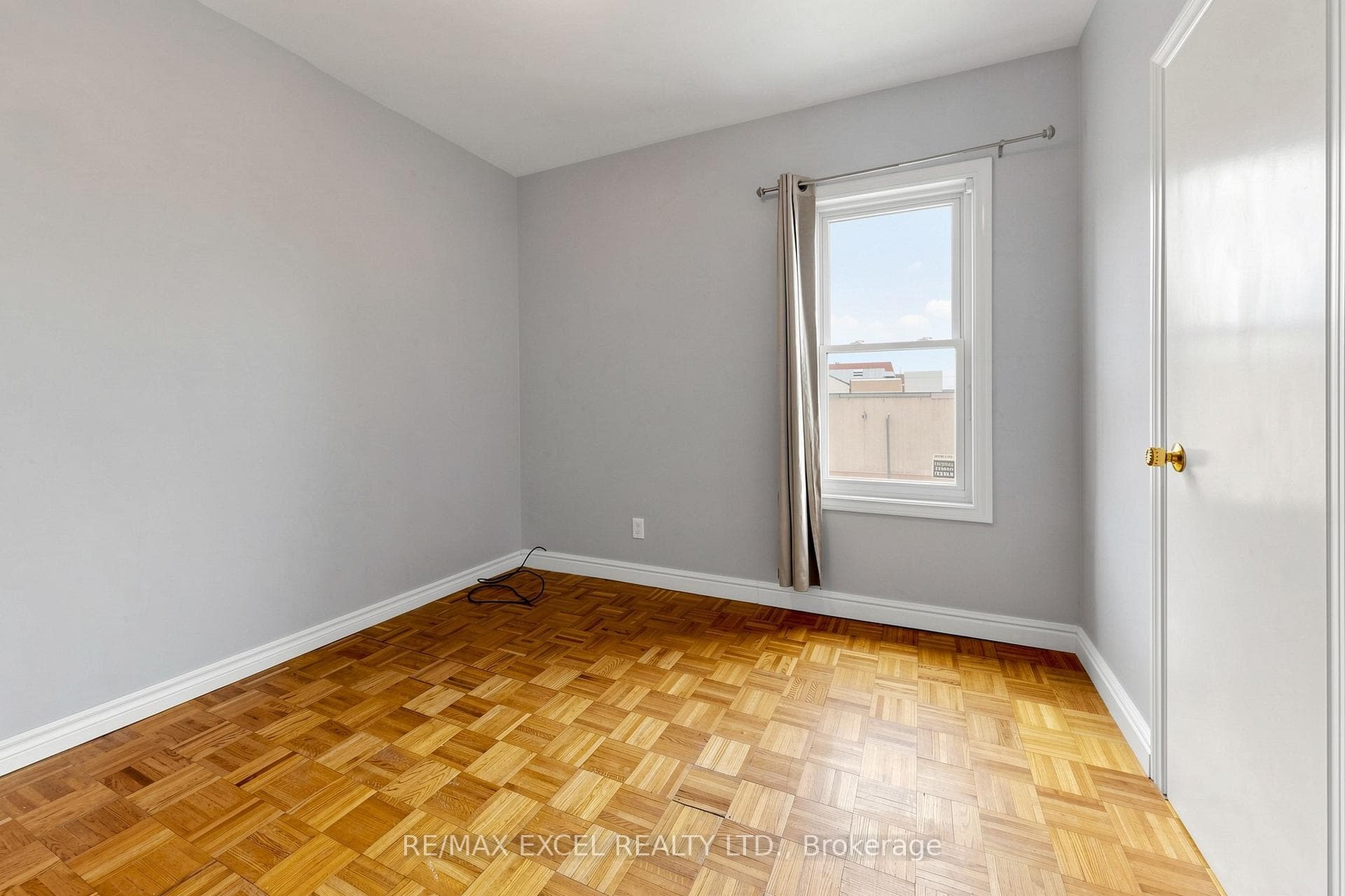 259 Victoria Avenue Unit Upper photo 20
