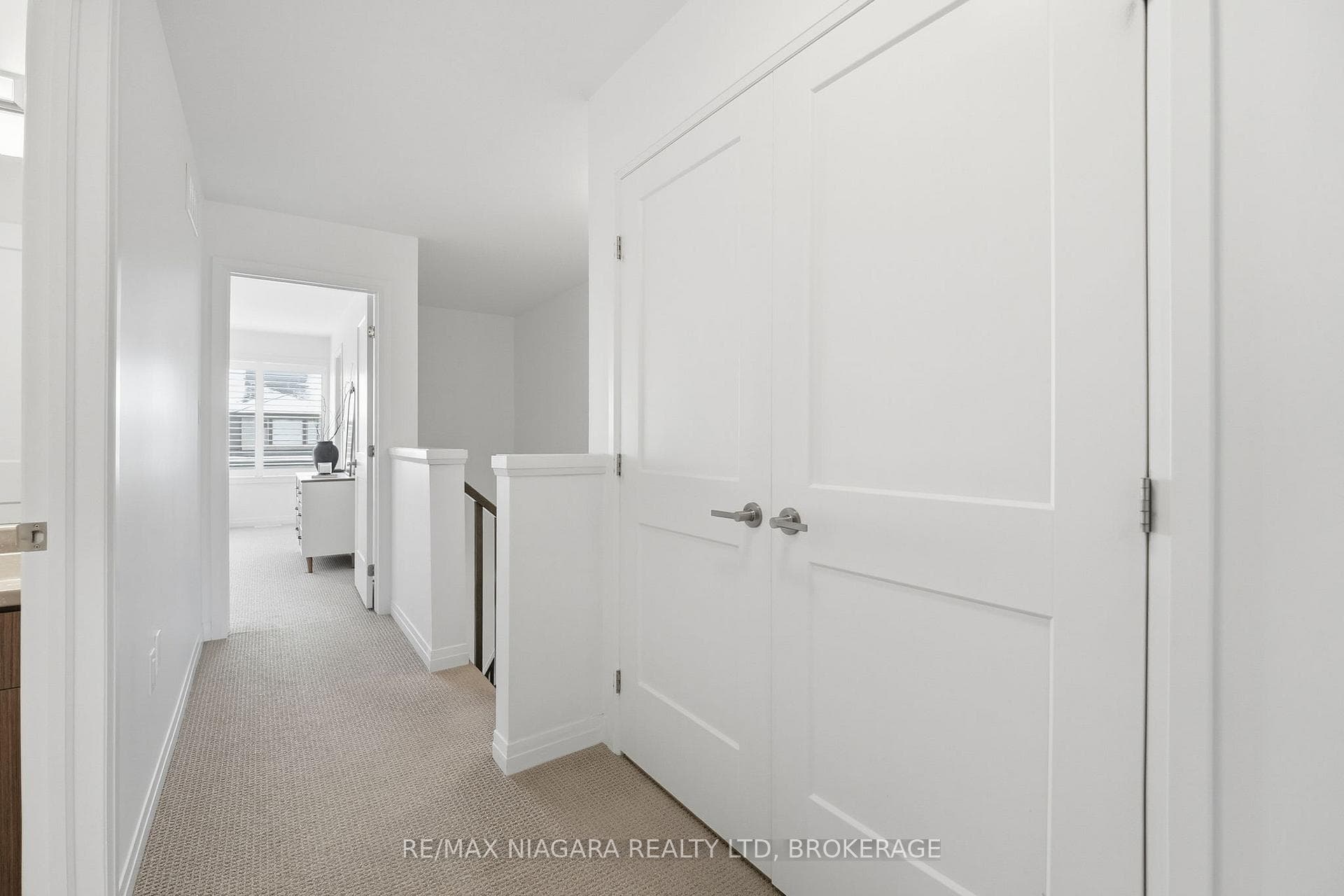 4004 Crown Street photo 14