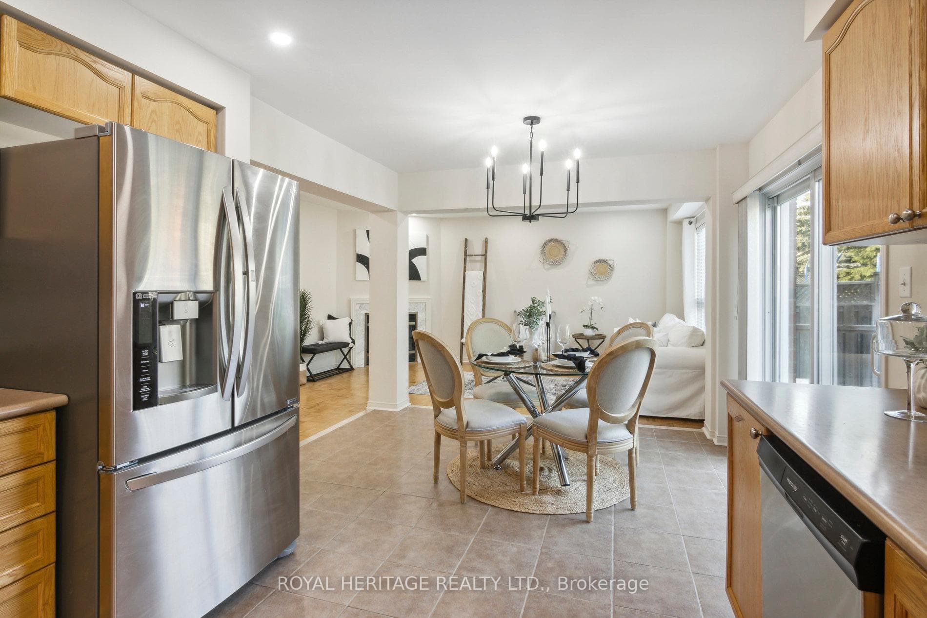 39 Delattaye Avenue photo 15