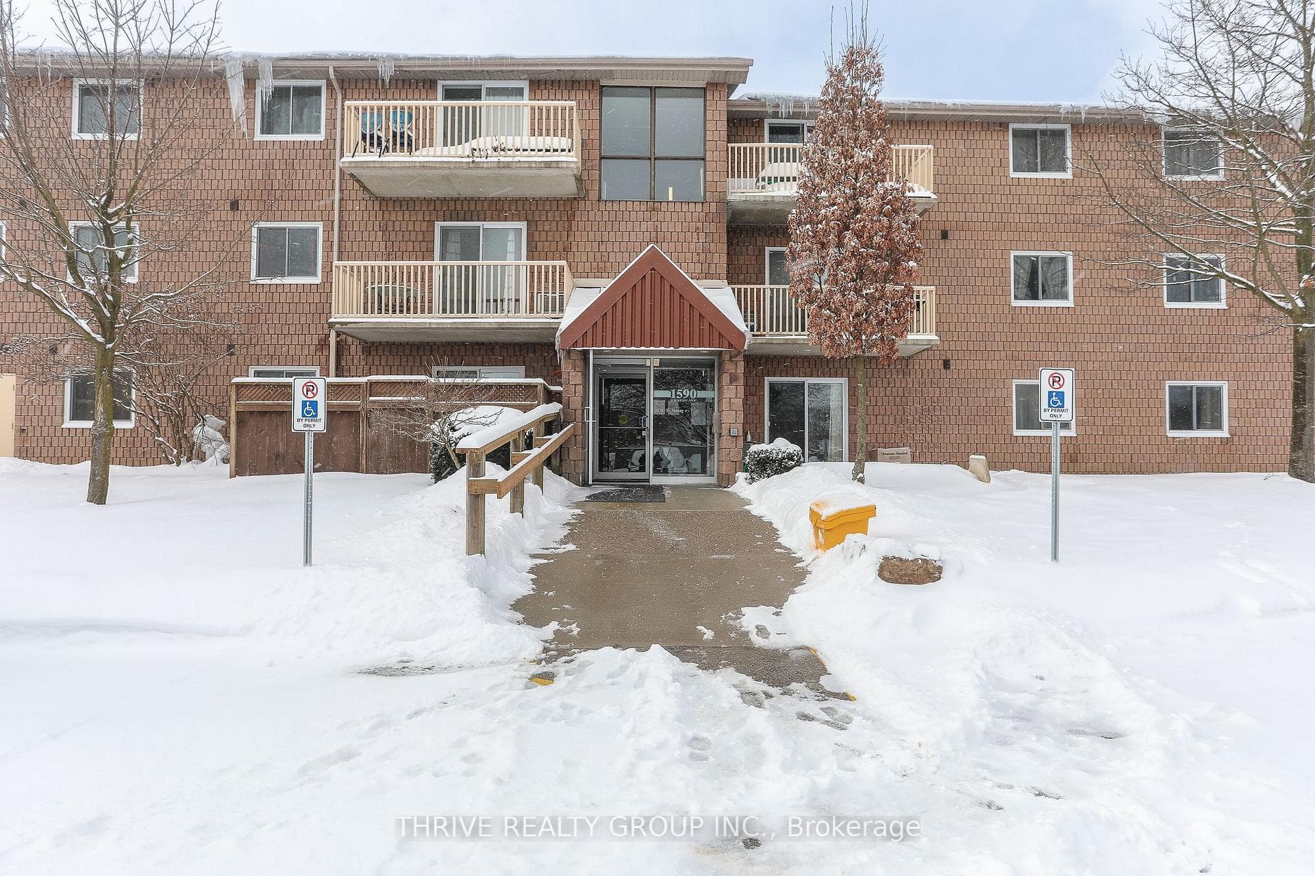 1590 Ernest Avenue Unit 201 photo 22