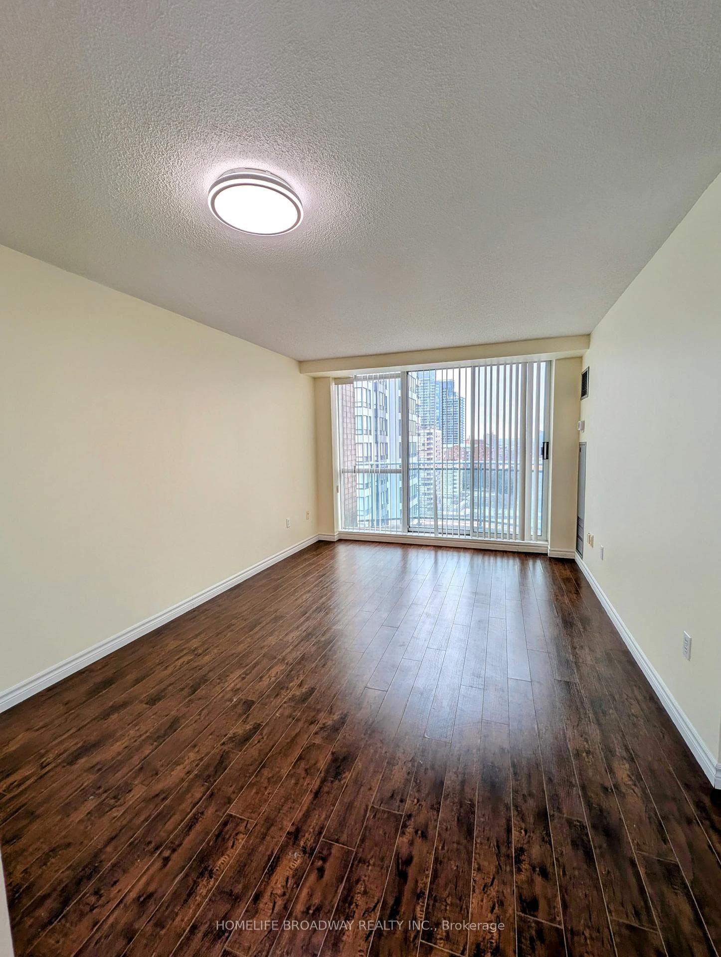 8 Pemberton Avenue Unit UPH09 photo 18