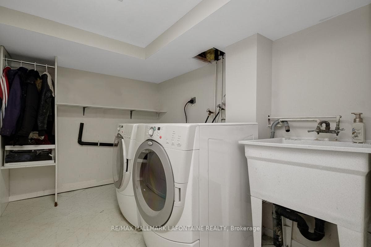 2 Bertona Street Unit 28 photo 26