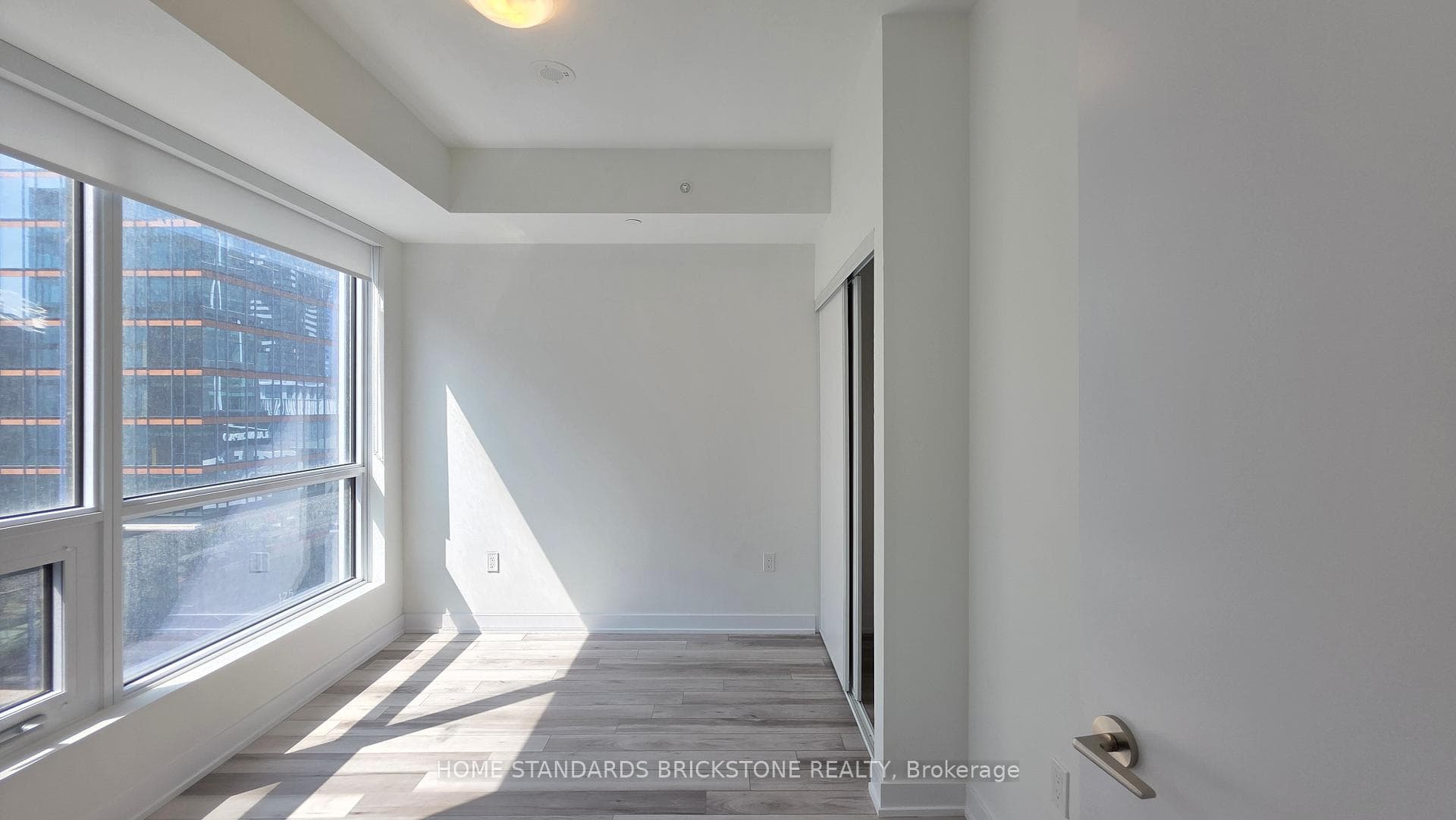 15 Richardson Street Unit 720 photo 11