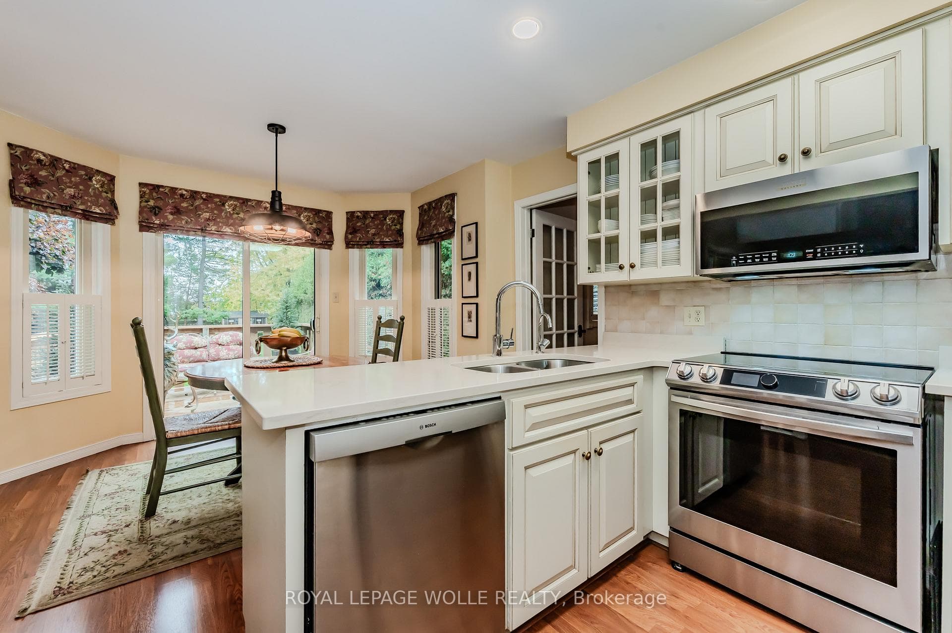 552 Wissler Road photo 13