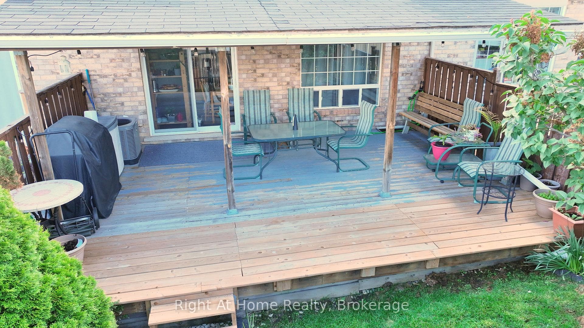 3162 Stornoway Circle photo 22