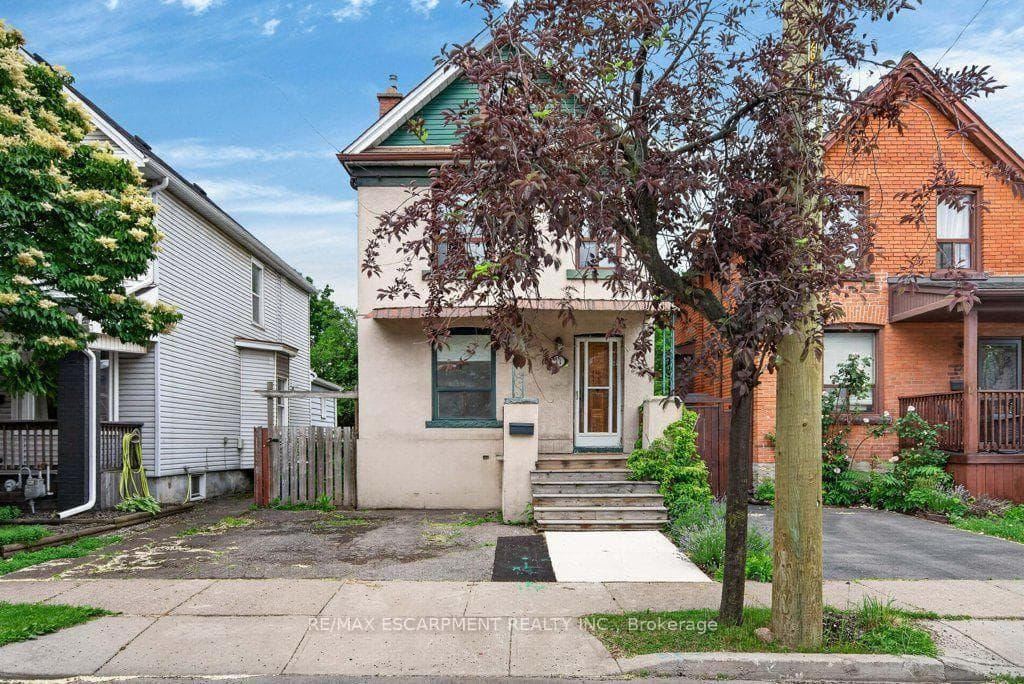 21 East Bend Avenue photo 3