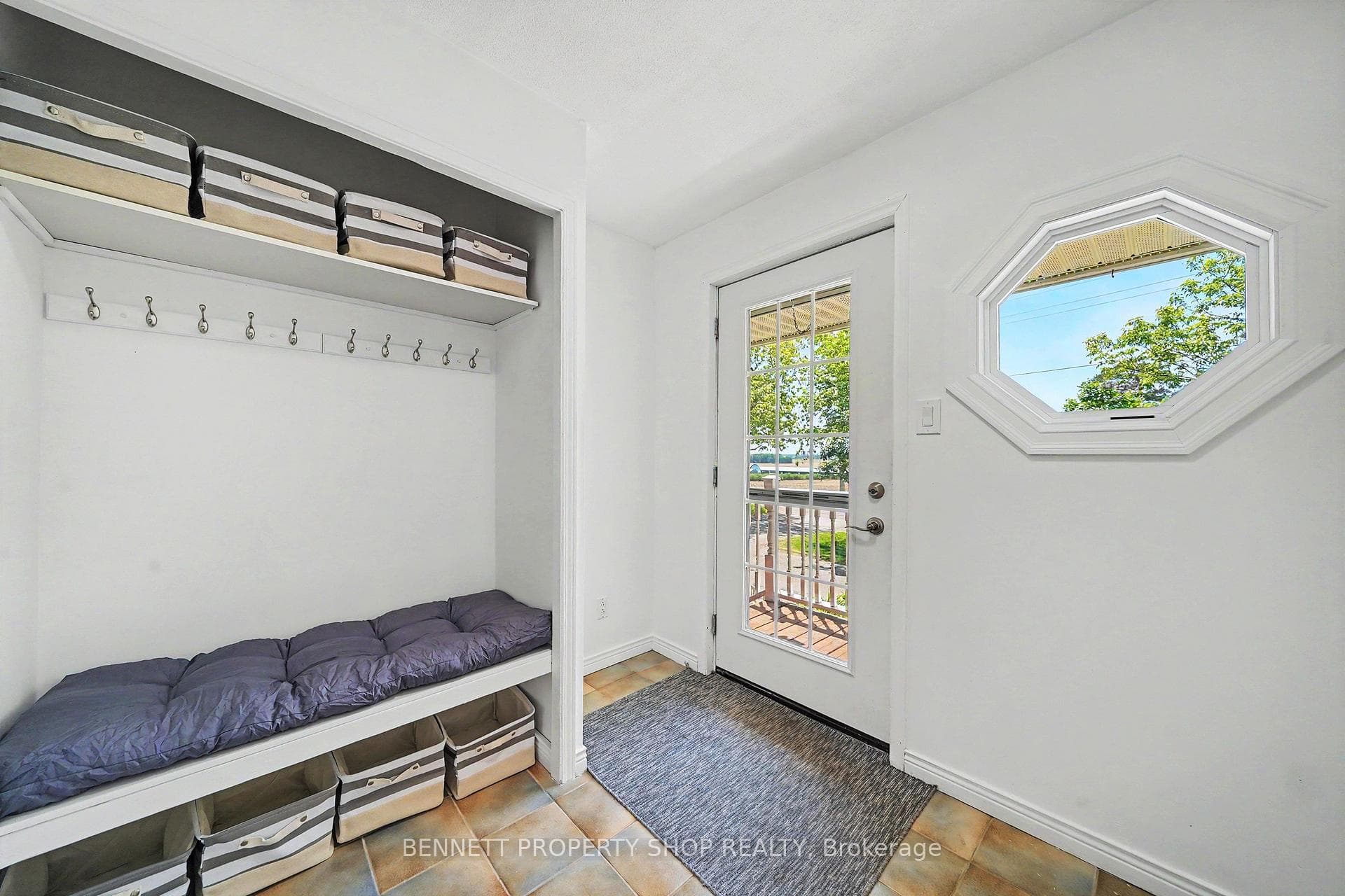 5410 Old Richmond Road photo 3