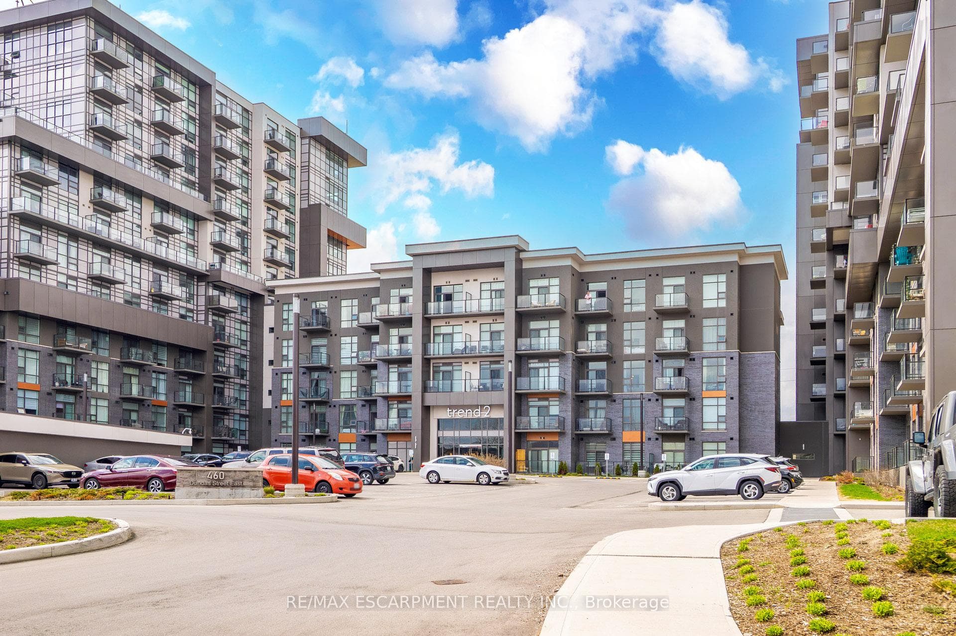 460 Dundas Street Unit 1213 photo 37