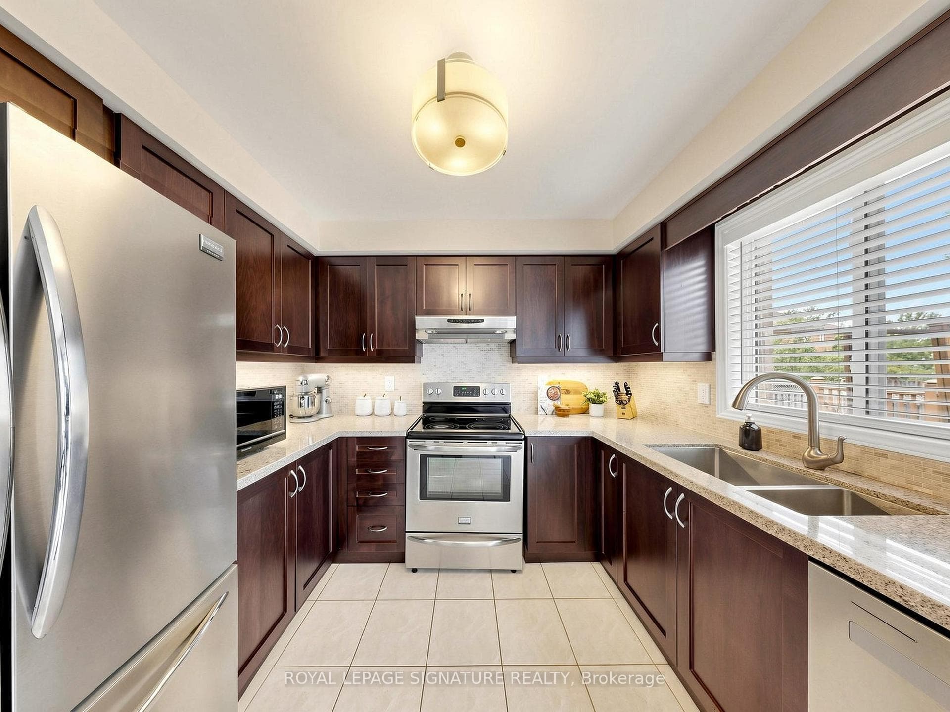 78 Rideau Drive photo 11