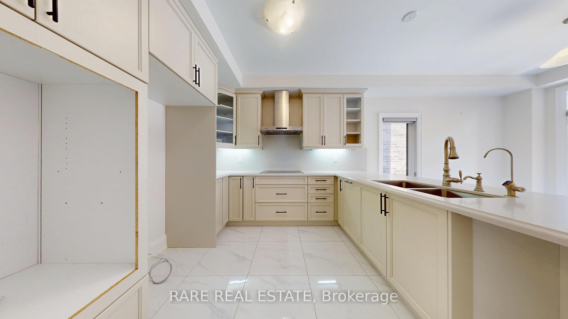 34 Rosewell Crescent photo 5