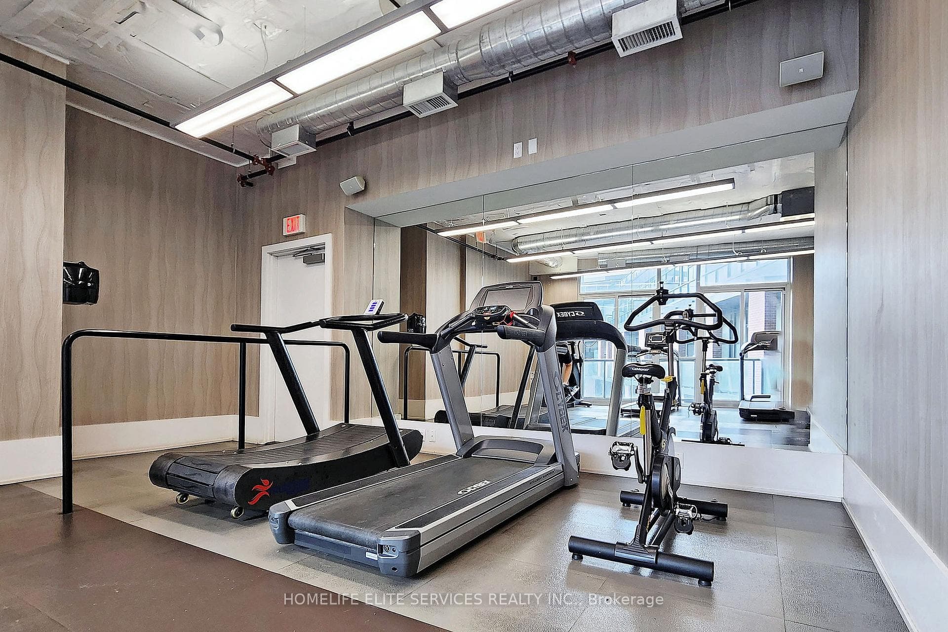 20 Bruyeres Mews Unit 1201 photo 36