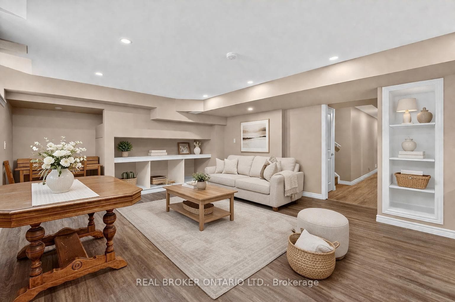 4 Beasley Grove photo 33