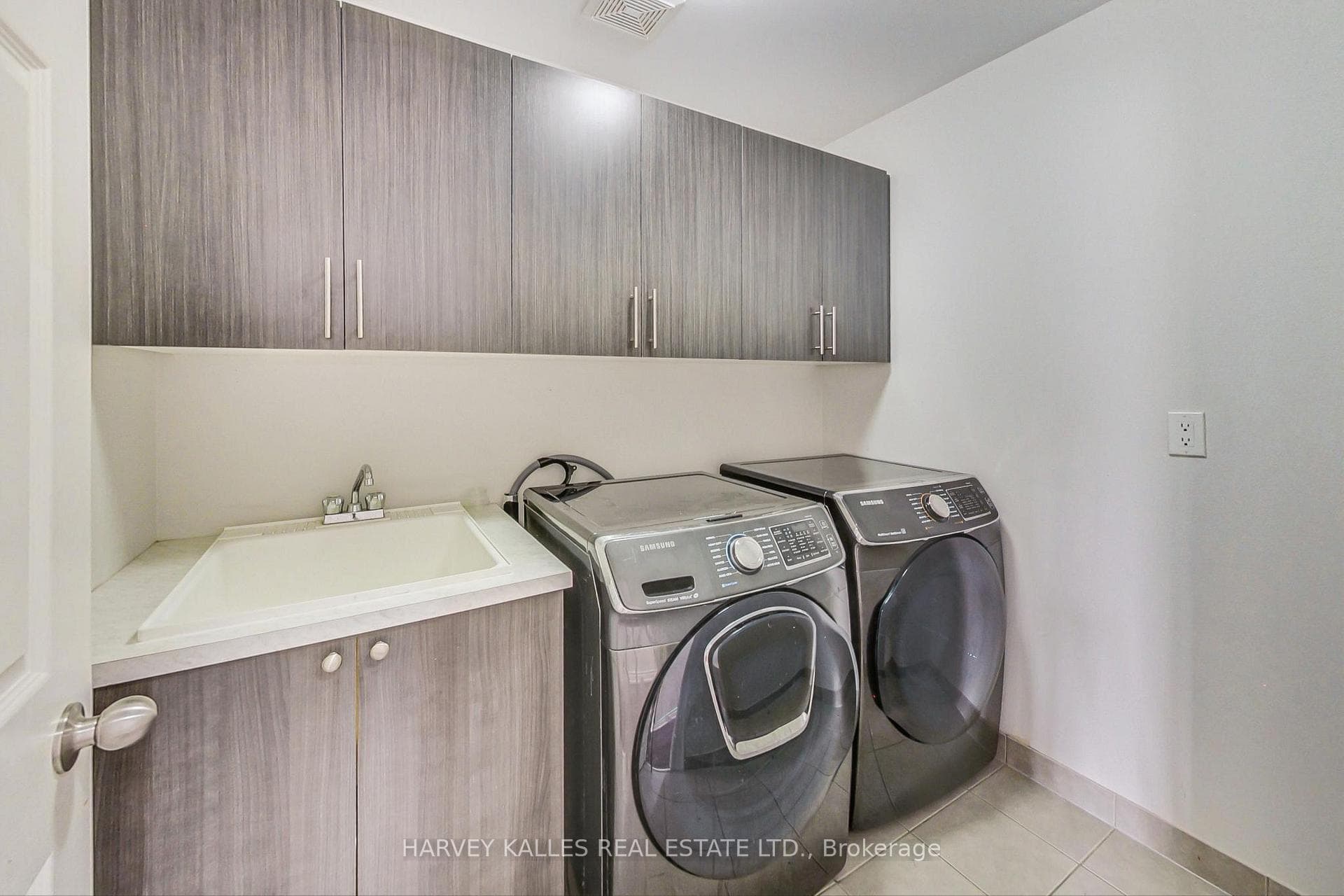 98 Templehill Road photo 25