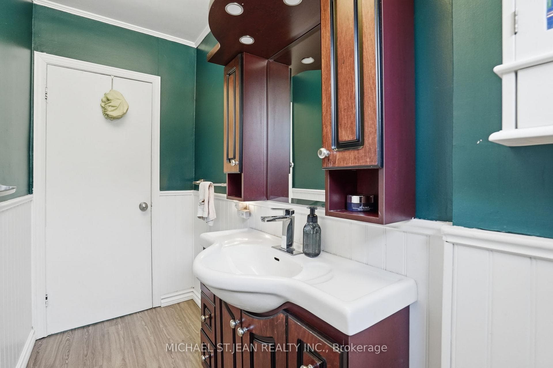 7 Rapallo Drive photo 22