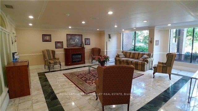 1270 Maple Crossing Boulevard Unit 704 photo 35