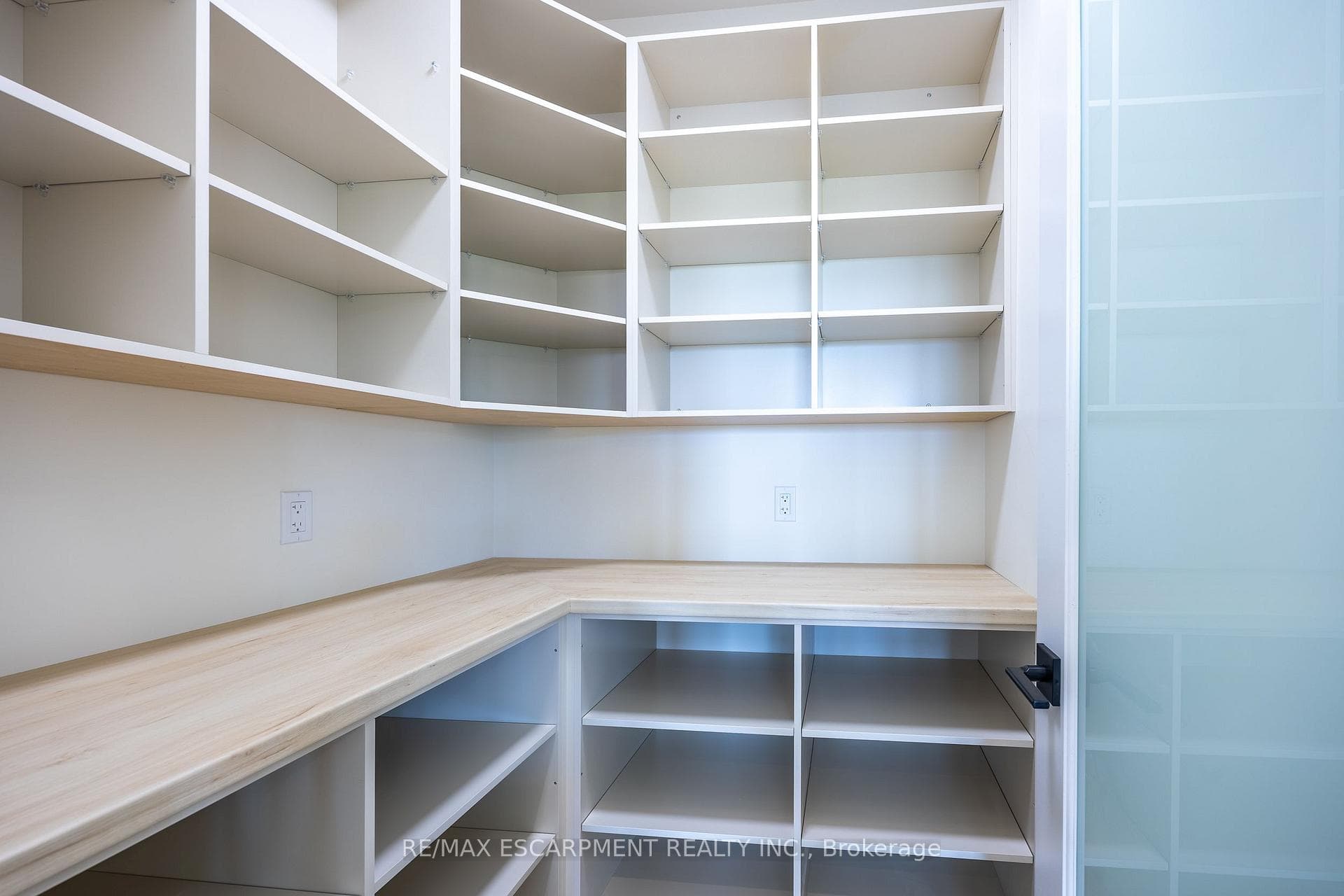 218 Schooner Drive Unit 31 photo 18