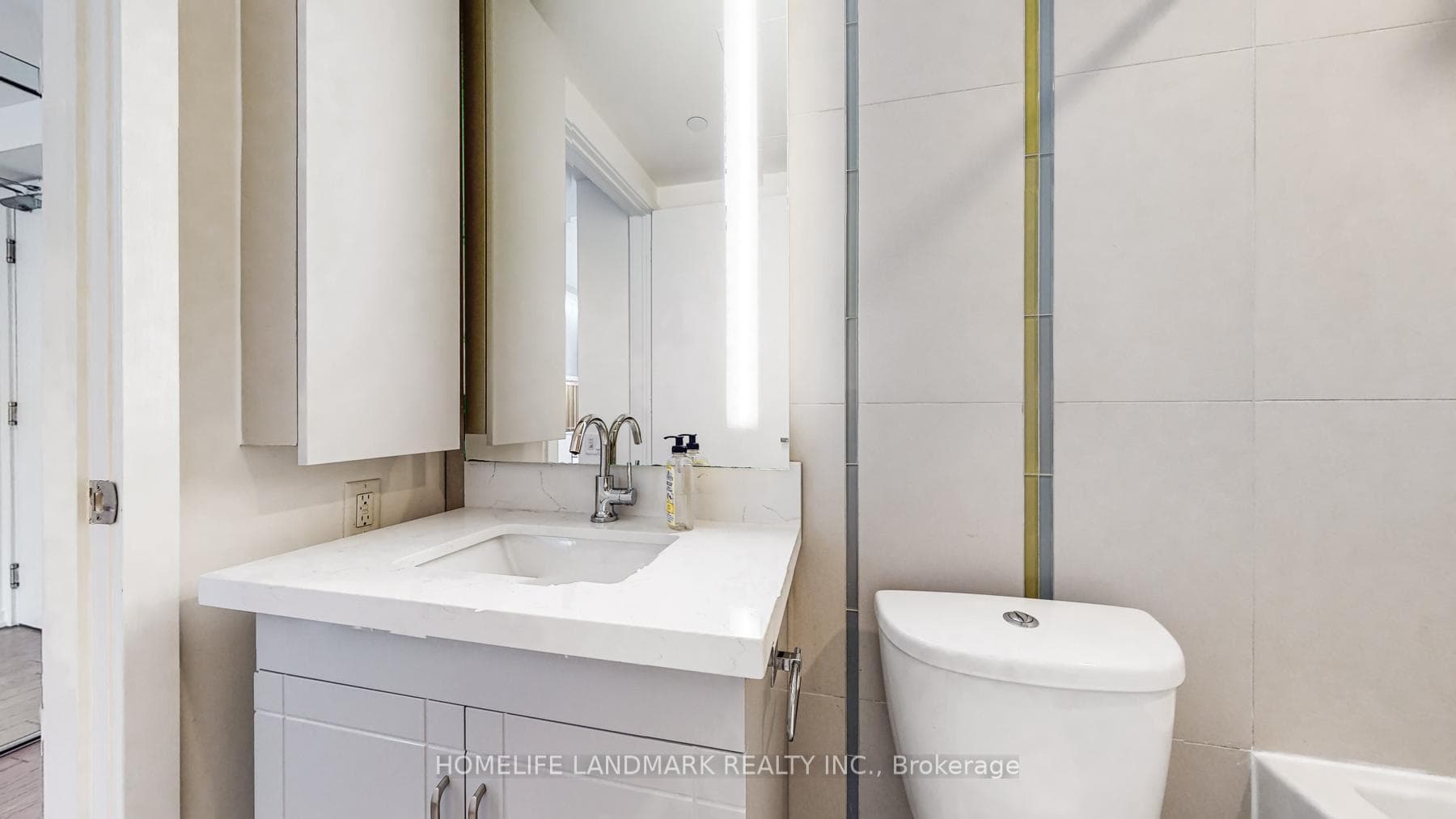 101 Peter Street Unit 2505 photo 24