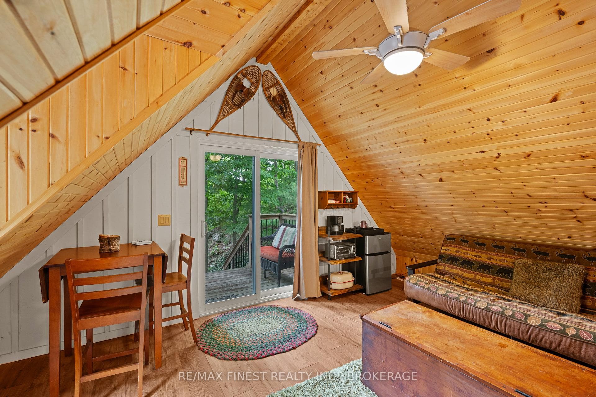 8884 Canoe Lake Road photo 43