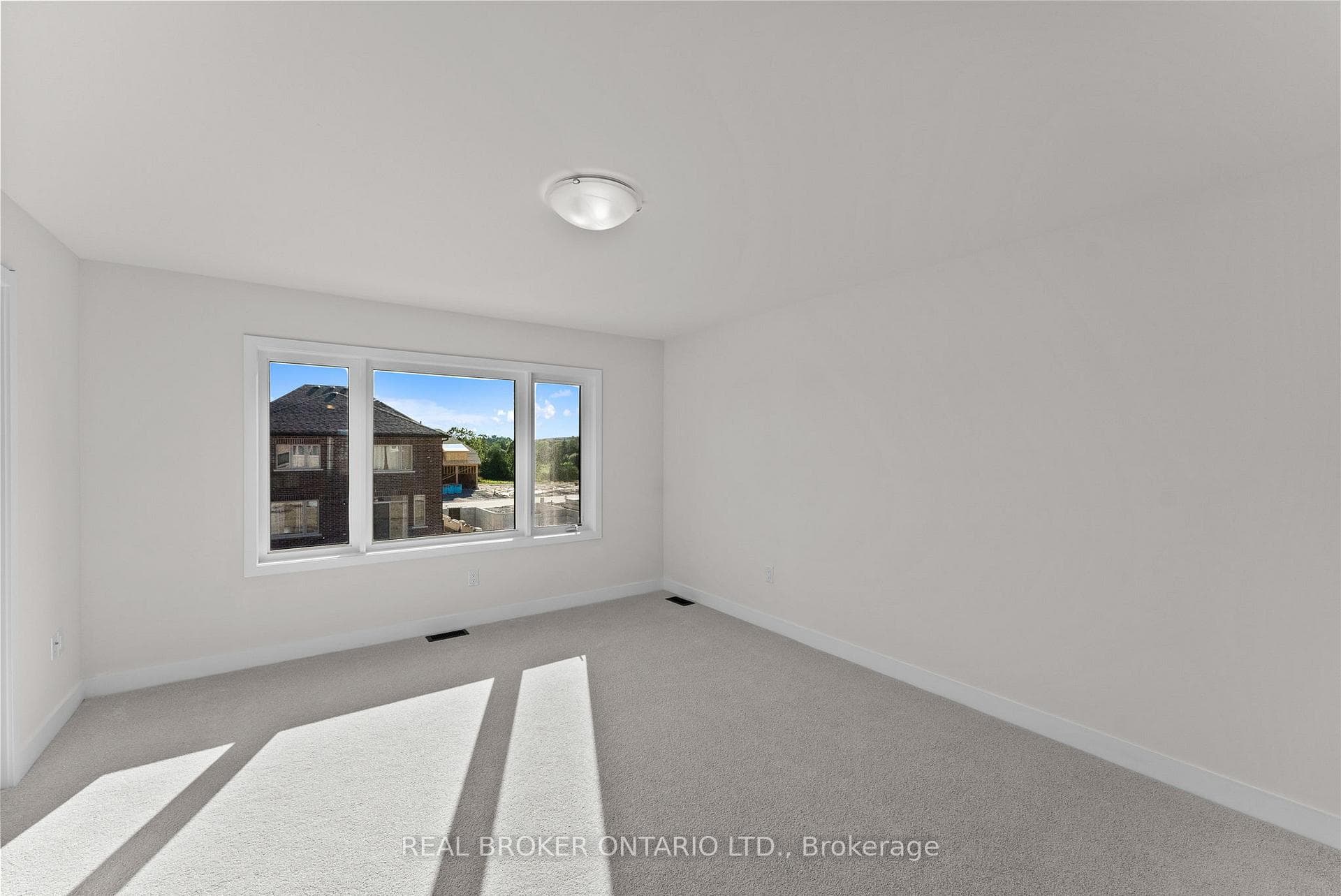 814 Griffin Trail photo 16