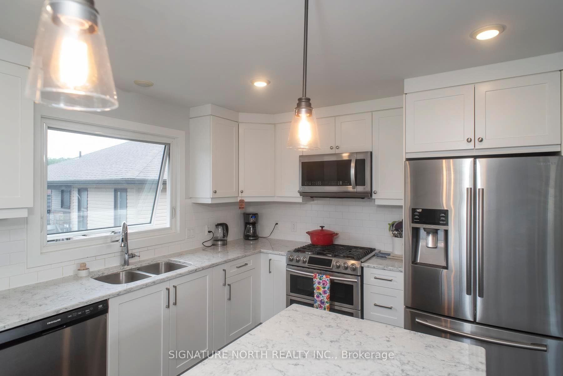 411 Silverstone Place photo 10