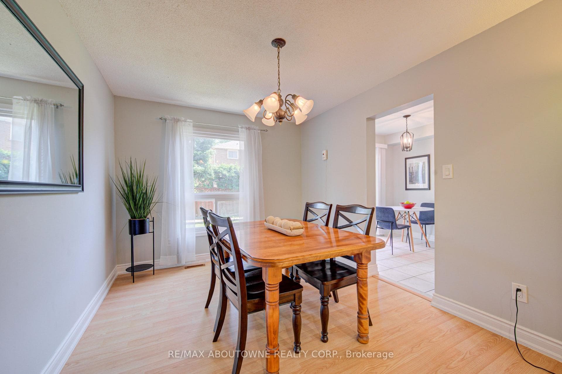 1140 Avondale Drive photo 15