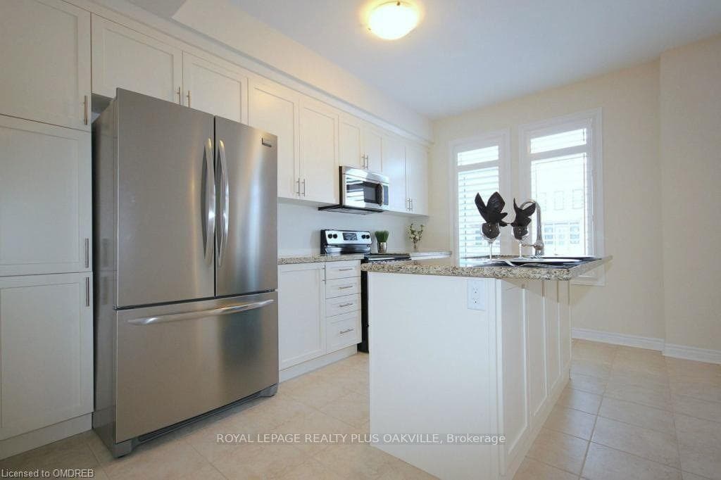 3055 Preserve Drive photo 8