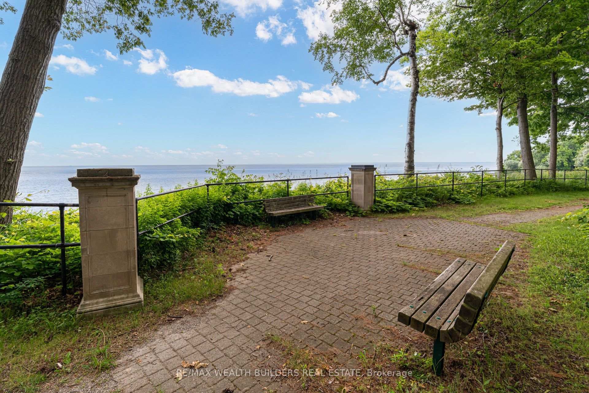 45 Shorewood Place photo 50