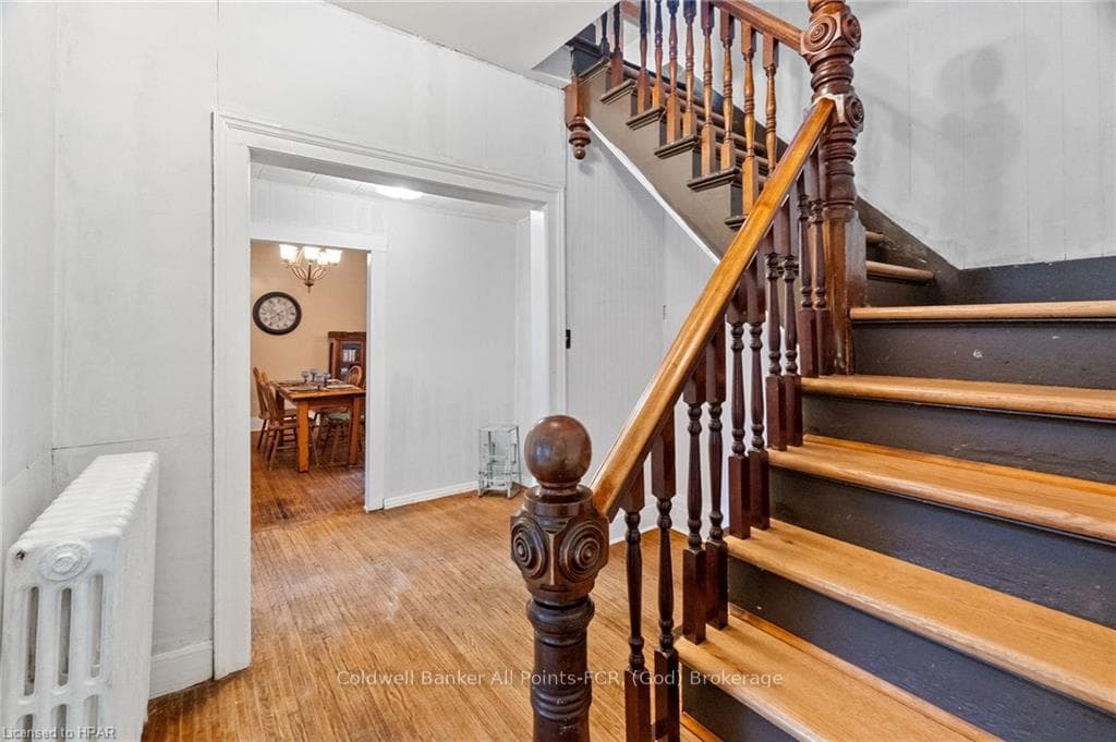 107 BRUCE Street photo 16