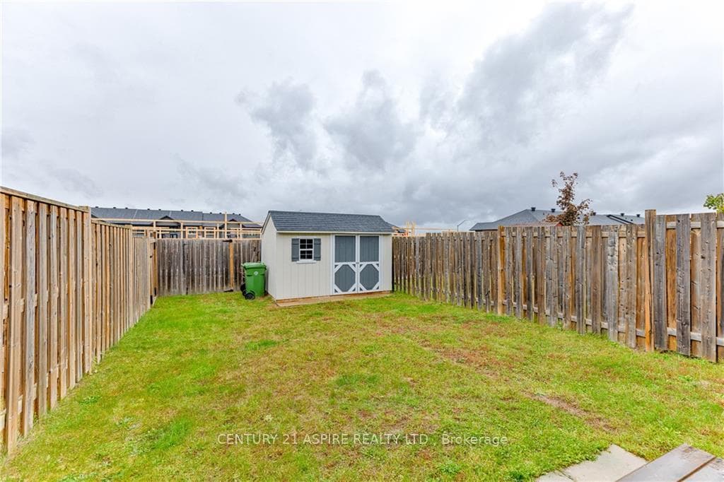 30 WINSTON Avenue photo 30