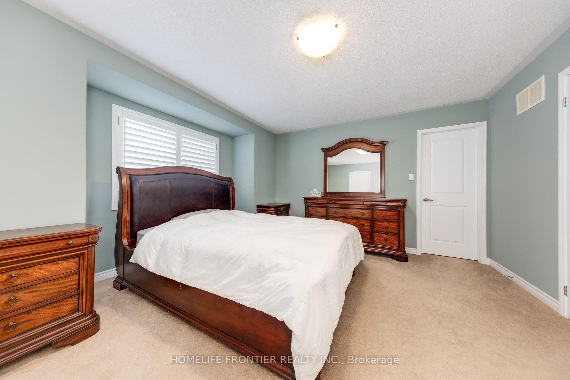178 Miltrose Crescent photo 24