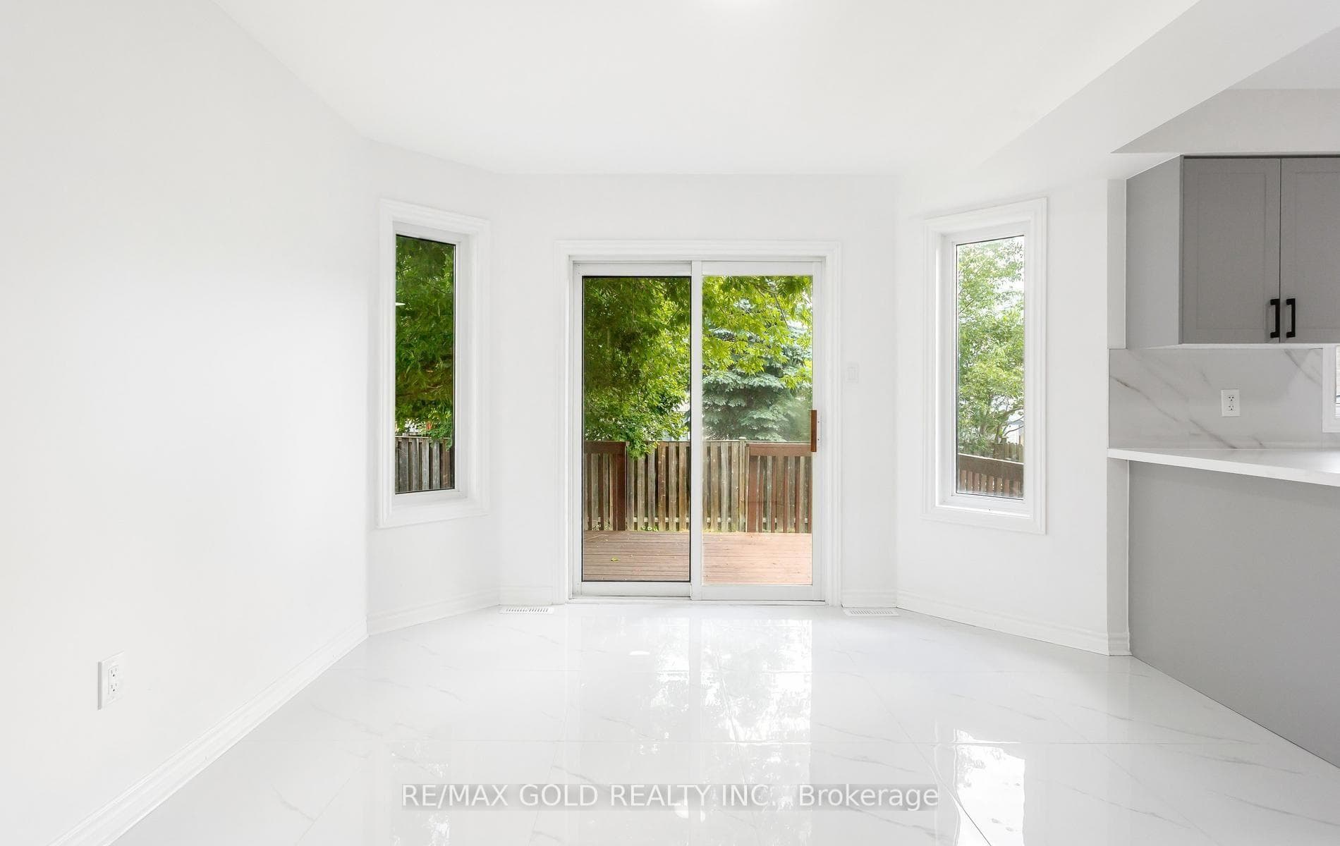 123 Ruffet Drive photo 16
