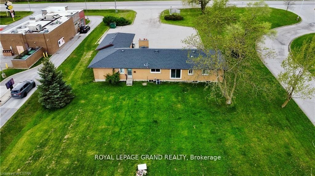 28636 Centre Road photo 9