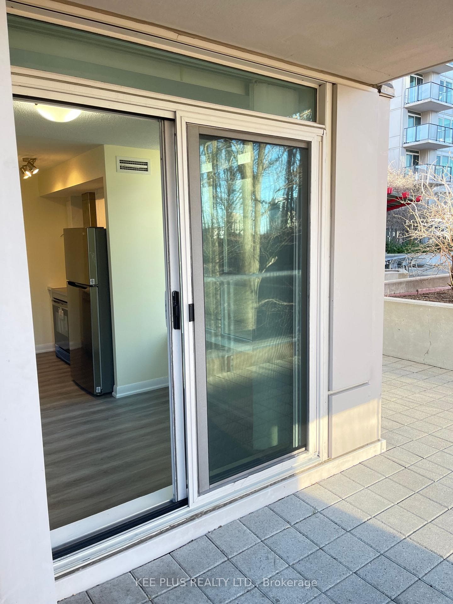 190 Borough Drive Unit 302 photo 9